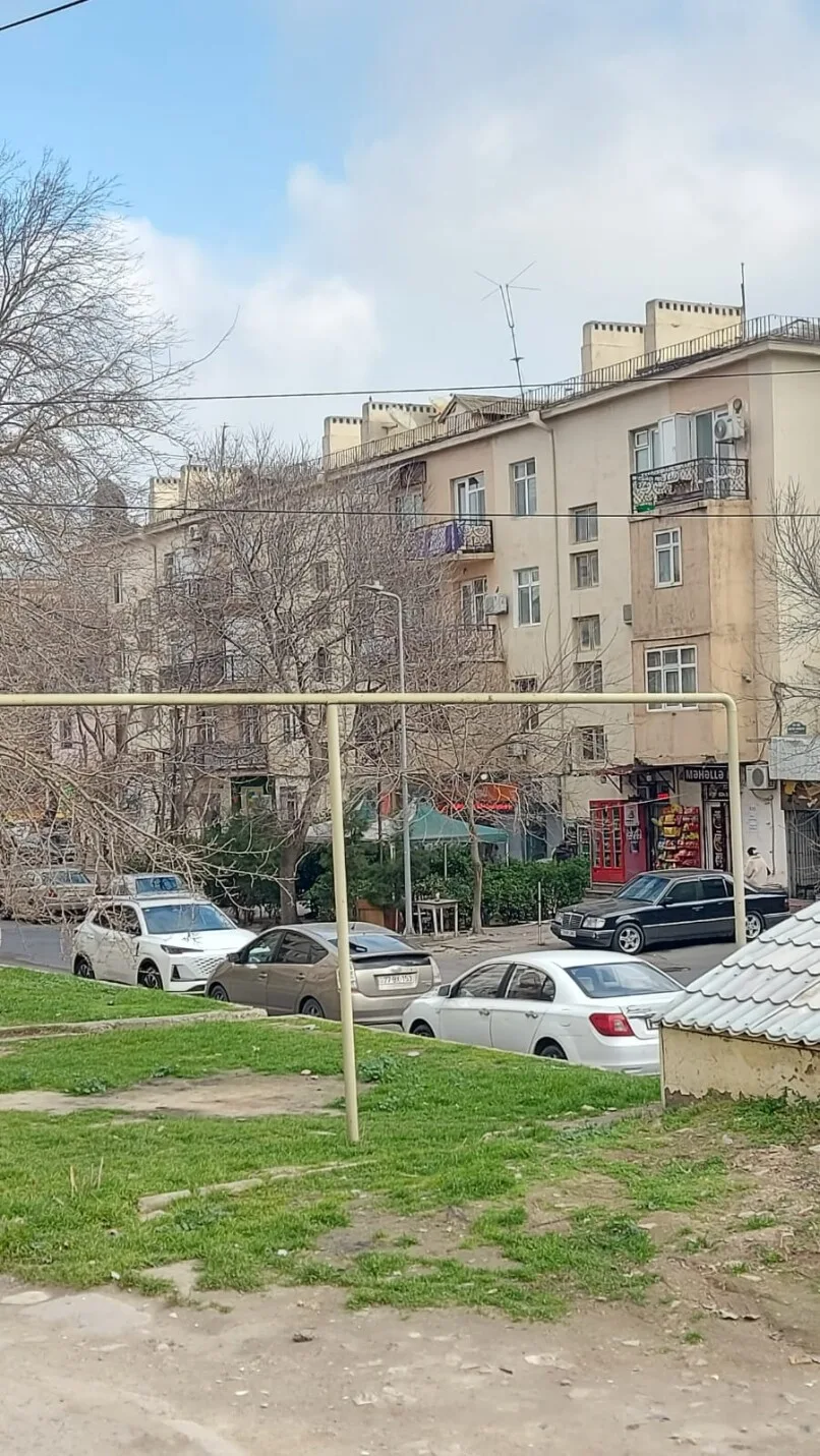 Bakı, Sabunçu, Bakıxanov Kommersiya