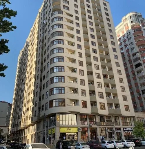 Bakı, Nizami, Mehdi Abbasov Kommersiya