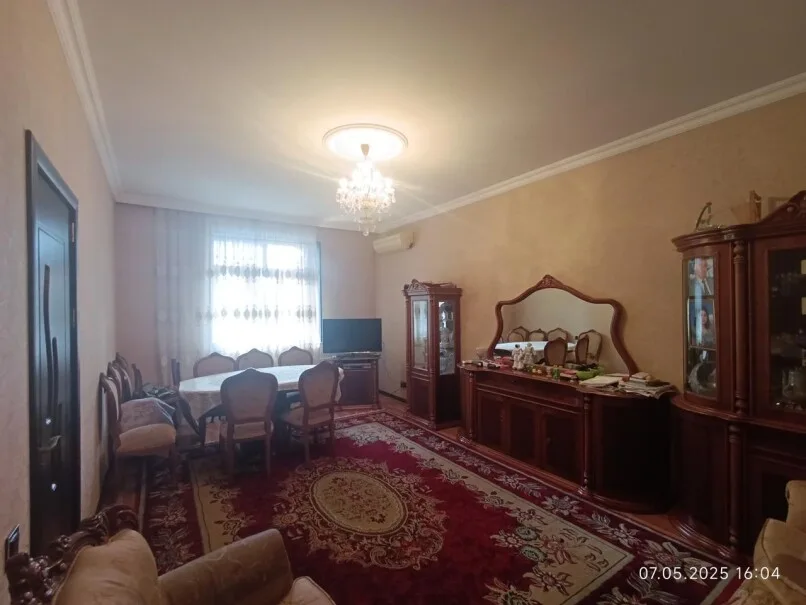 Bakı, Suraxanı, Qaraçuxur Həyət evi