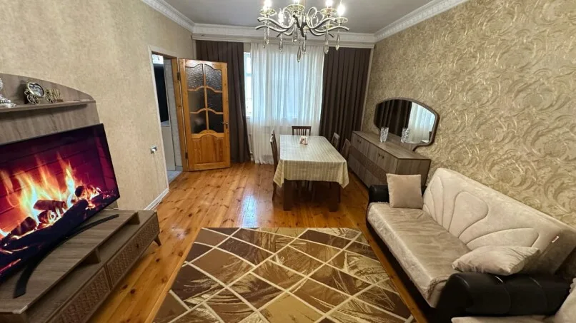 Bakı, Suraxanı, Qaraçuxur Həyət evi