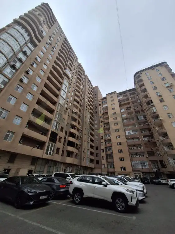 Yasamal, Yasamal qəs., Elmlər Akademiyası m. metrosu Mənzil