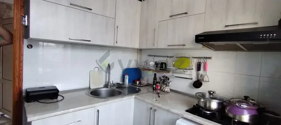 Yasamal, Yasamal qəs., Elmlər Akademiyası m. metrosu Mənzil