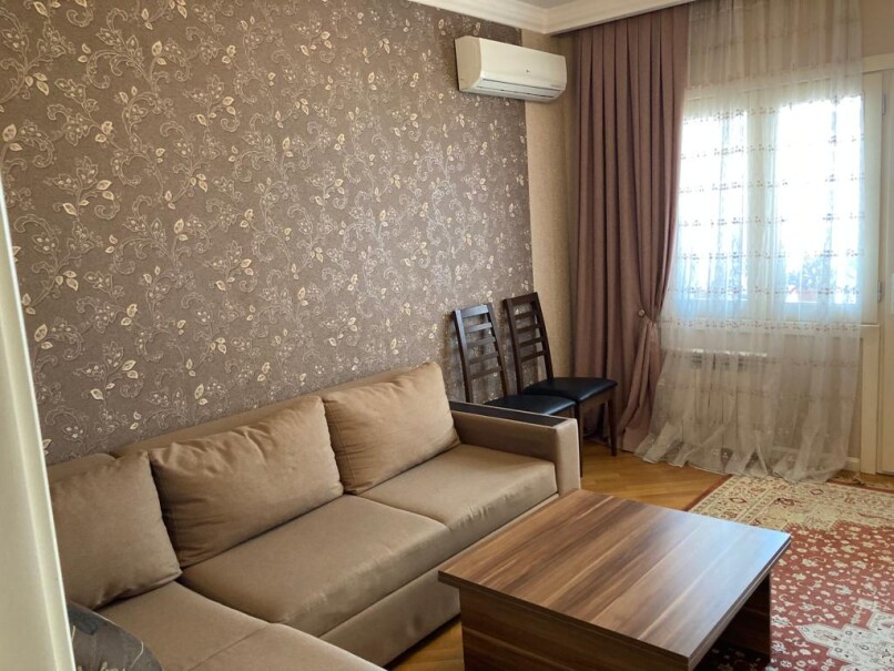 3 otaqlı Köhnə tikili satılır Nizami, 70 m², 5/5 – 198 500 ₼